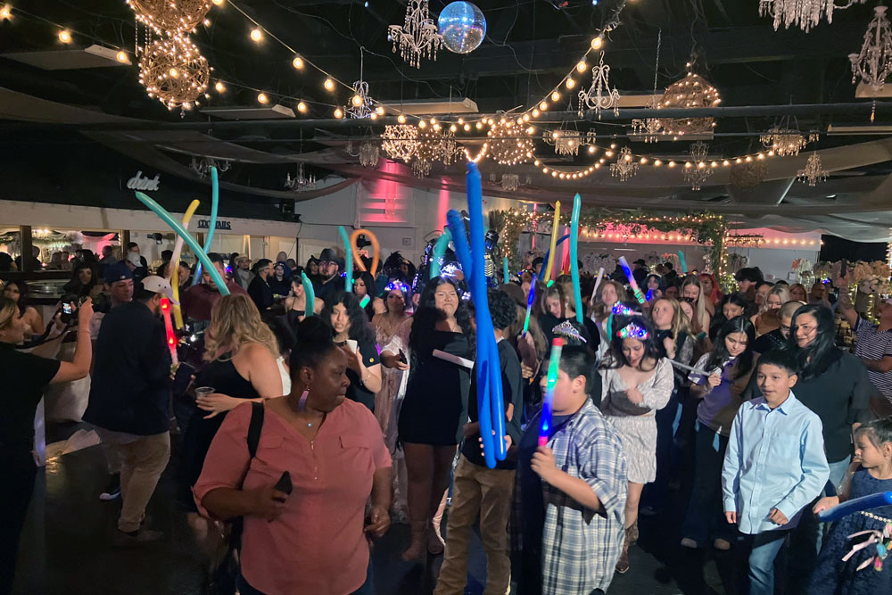 Spacious dance floor with beautiful lighting