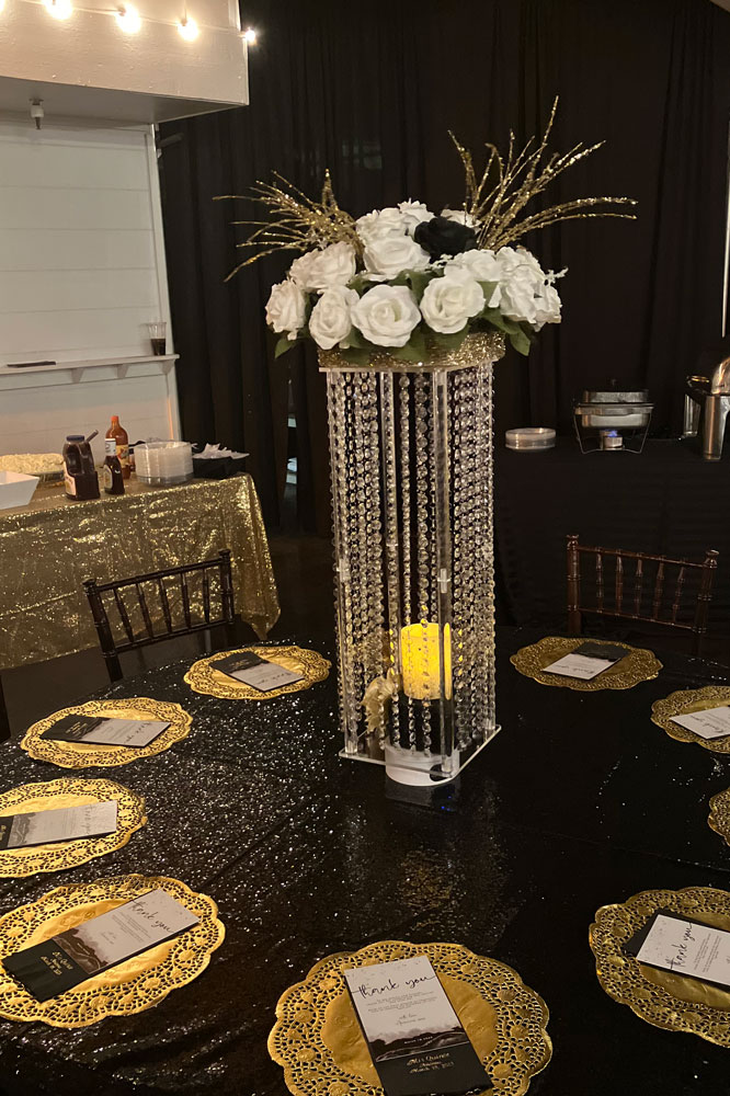 Hollywood Nights event theme table design